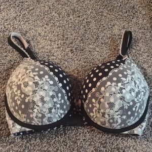 Body by Victoria Perfect Shape bra